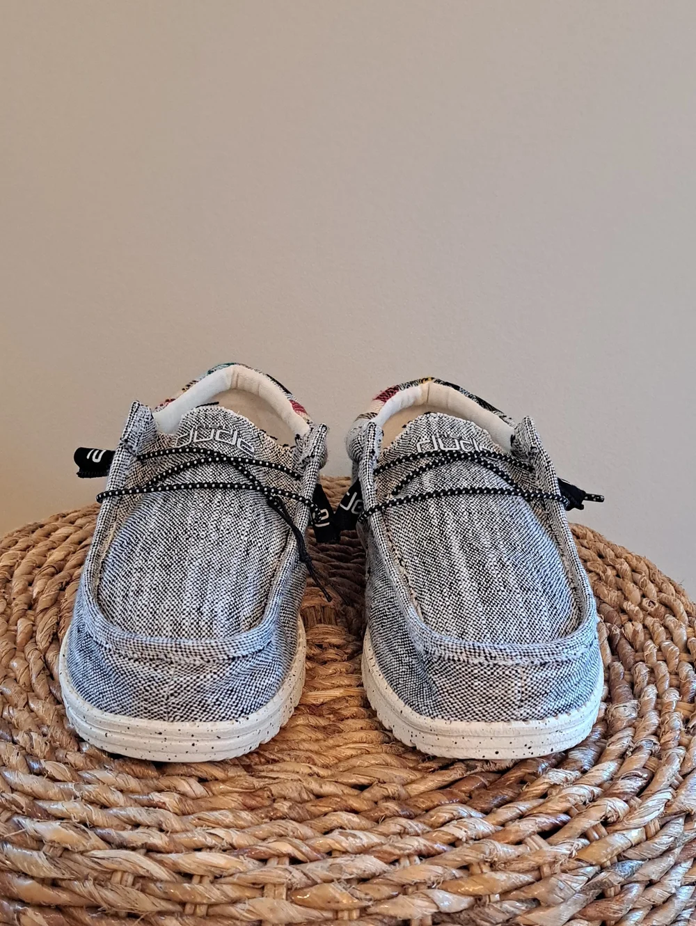 NWOT HEY DUDE Mens Wally Funk Etno Grey Aztec Print Casual/Athleisure Loafers 9